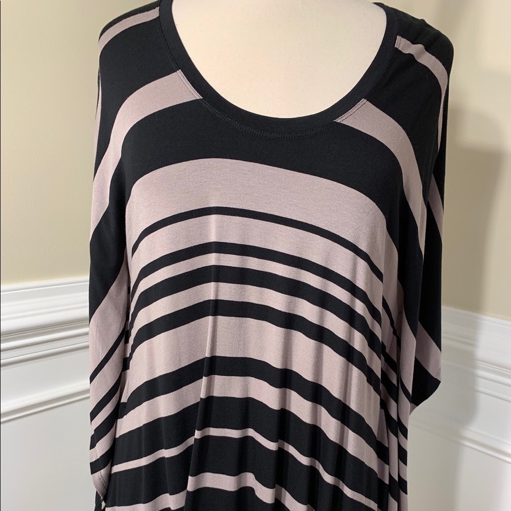 BCBG “Lucilla” Flowy Top | XS/S | Dressy Casual Blouse | New
